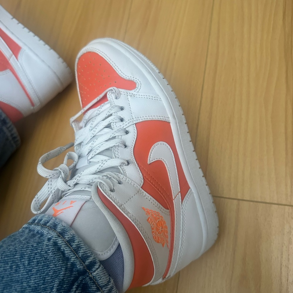 Nike White and Orange Sneakers